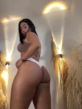 AlessaPears online show from January 2025 11:06:01 PM