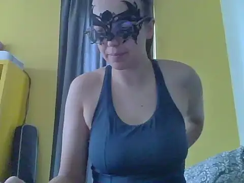 PearMaki online show from March 2025 12:26:01 PM