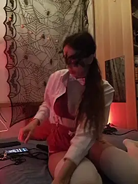 PearMaki online show from October 2025 05:15:01 PM