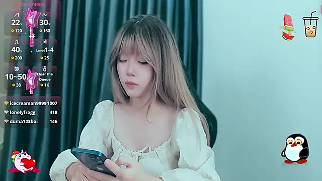 -Poison-Ivy- online show from December 2024 12:01:02 PM