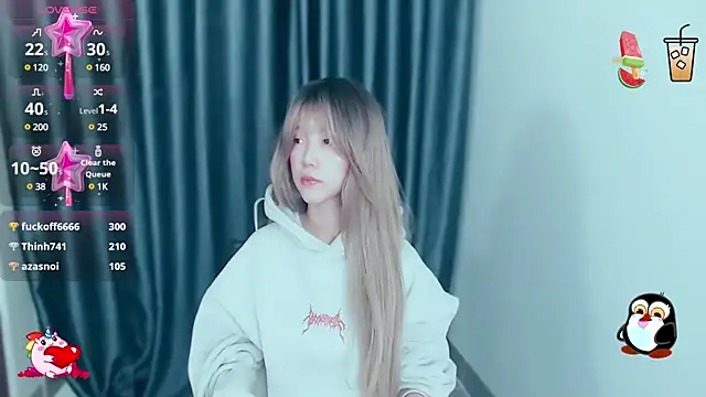 -Poison-Ivy- online show from December 2024 12:30:01 PM