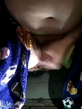 Leocesar37 online show from February 2026 06:09:01 AM