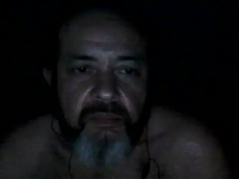 Leocesar37 online show from September 2025 05:50:01 AM
