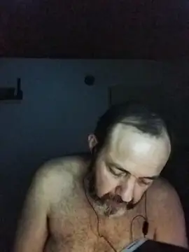 Leocesar37 online show from October 2025 07:20:02 AM