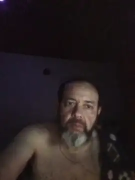 Leocesar37 online show from October 2025 05:09:02 AM