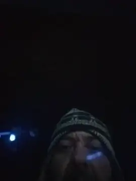 Leocesar37 online show from November 2025 04:11:01 AM