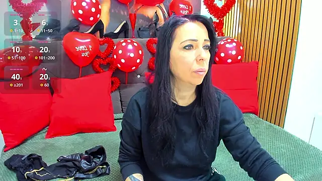 LauraSin online show from February 2026 04:34:02 AM