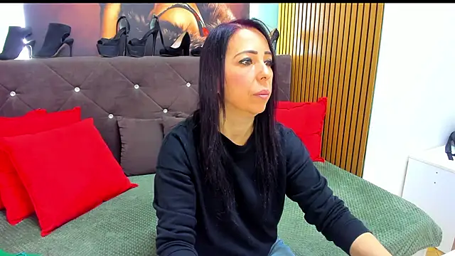 LauraSin online show from March 2026 04:23:02 AM