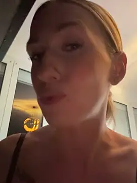 lola tentatiion online show from November 2025 10:14:02 PM