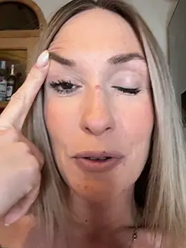 lola tentatiion online show from December 2025 08:04:02 PM