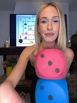 lola tentatiion online show from September 2025 07:05:01 PM