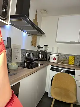 lola tentatiion online show from July 2026 07:55:02 PM