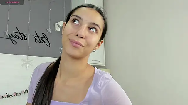 Maria  Candy online show from November 2025 11:10:01 AM