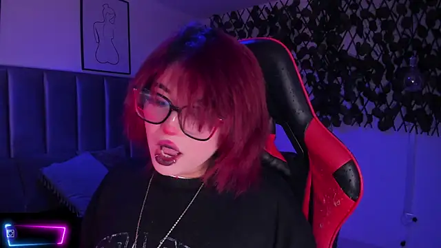 Snapshot of Kitty_Gang chatting on October 2025 02:23:01 AM Kitty Gang online show from October 2025 02:23:01 AM