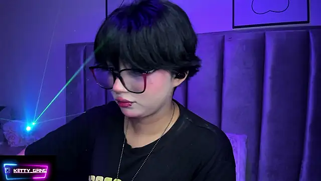 Kitty Gang online show from February 2026 02:53:01 AM