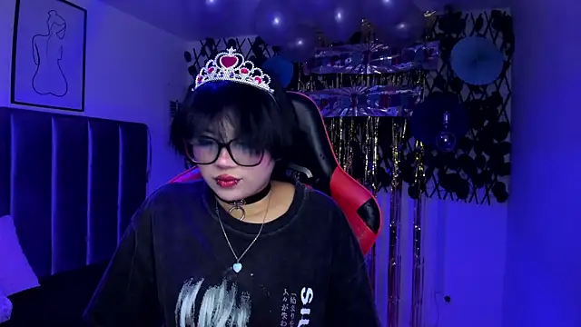 Kitty Gang online show from March 2026 02:15:02 AM