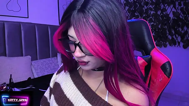 Kitty Gang online show from February 2026 01:47:01 AM