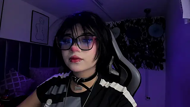 Kitty Gang online show from June 2026 01:27:02 AM