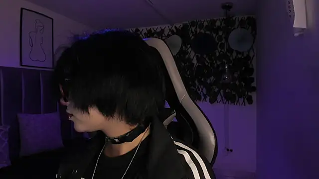 Kitty Gang online show from June 2026 01:43:01 AM