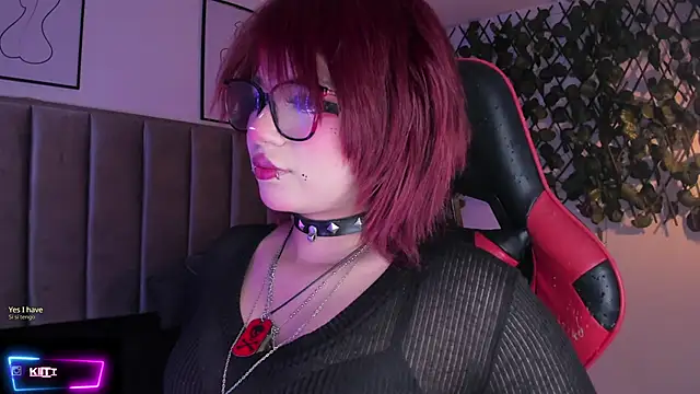 Snapshot of Kitty_Gang chatting on September 2025 02:40:02 AM Kitty Gang online show from September 2025 02:40:02 AM