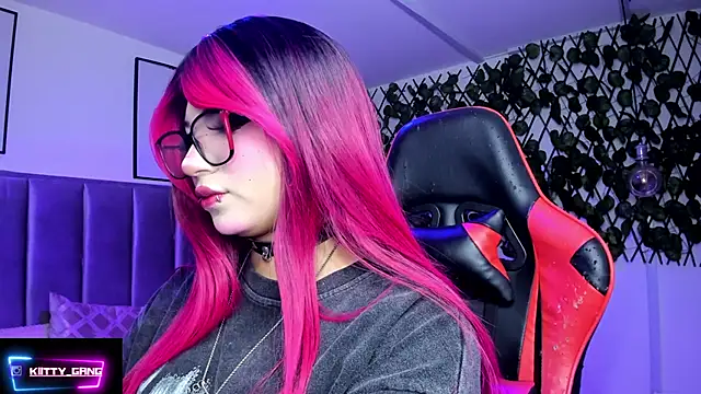 Kitty Gang online show from February 2026 01:49:02 AM