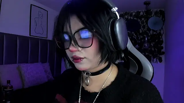 Kitty Gang online show from July 2026 01:06:01 AM