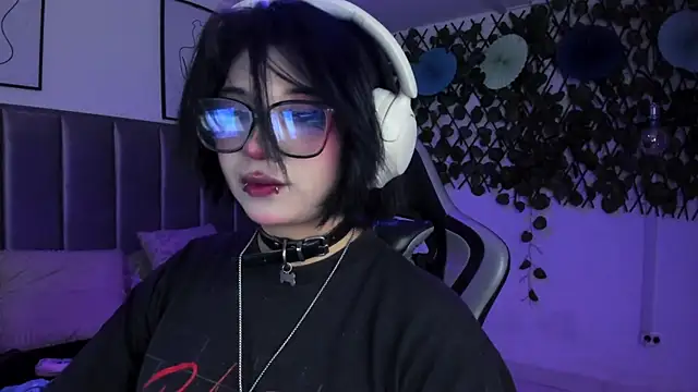 Kitty Gang online show from July 2026 12:54:01 AM