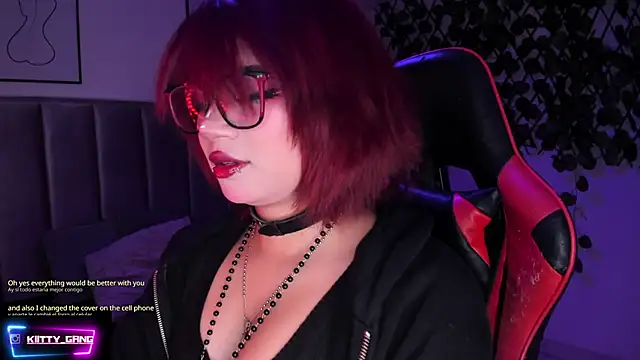 Snapshot of Kitty_Gang chatting on October 2025 02:11:02 AM Kitty Gang online show from October 2025 02:11:02 AM