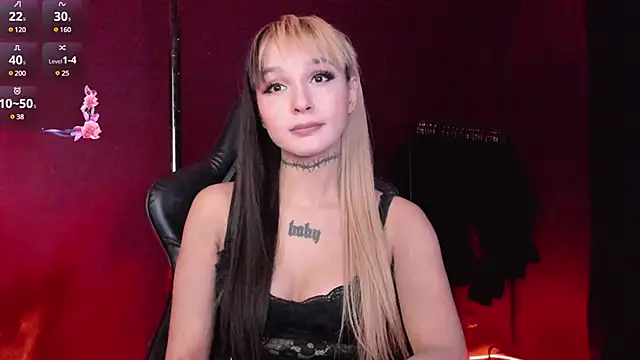 Snapshot of MilaAsh chatting on February 2025 10:14:01 AM MilaAsh online show from February 2025 10:14:01 AM