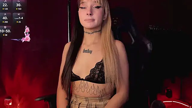 Snapshot of MilaAsh chatting on February 2025 09:34:02 AM MilaAsh online show from February 2025 09:34:02 AM