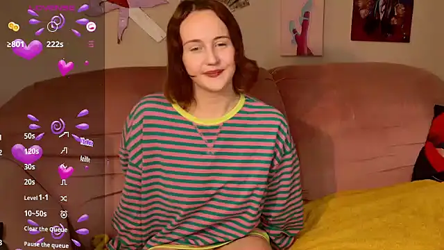 cherrysaturn online show from October 2025 12:26:02 PM