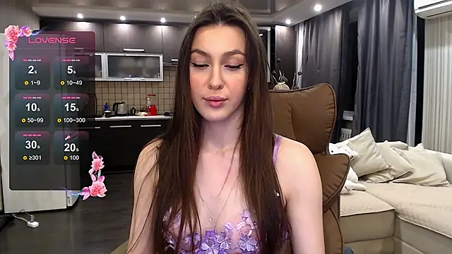 Snapshot of Doll_Jasmine_ chatting on April 2026 06:56:02 PM Doll Jasmine online show from April 2026 06:56:02 PM