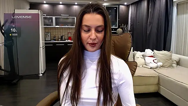 Doll Jasmine  online show from June 2026 08:08:02 PM