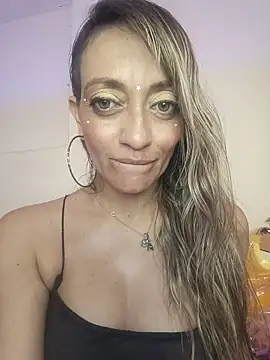 emma collson online show from March 2026 12:43:02 AM