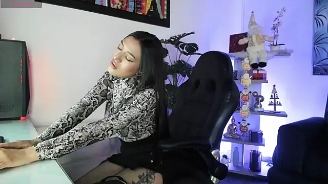 BaphyBaby online show from November 2025 07:13:02 PM