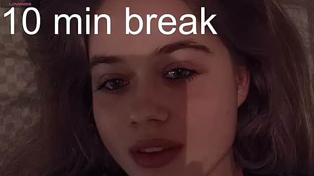 Snapshot of Celeste_Glow chatting on February 2025 08:14:02 PM Celeste Glow online show from February 2025 08:14:02 PM