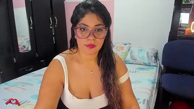 laris park online show from November 2025 12:25:02 AM