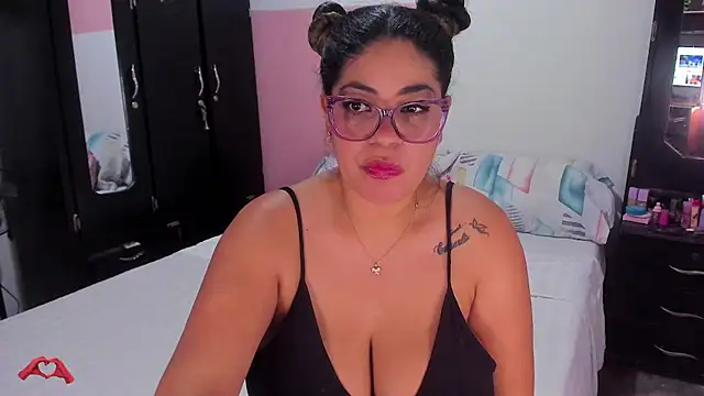 laris park online show from November 2025 12:47:02 AM