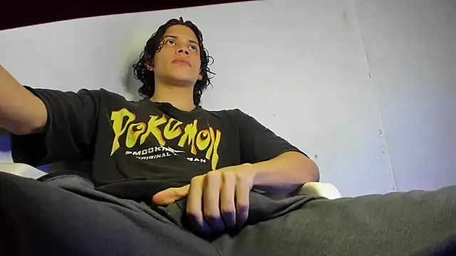 Snapshot of lax777_ chatting on October 2025 12:52:02 AM lax777 online show from October 2025 12:52:02 AM