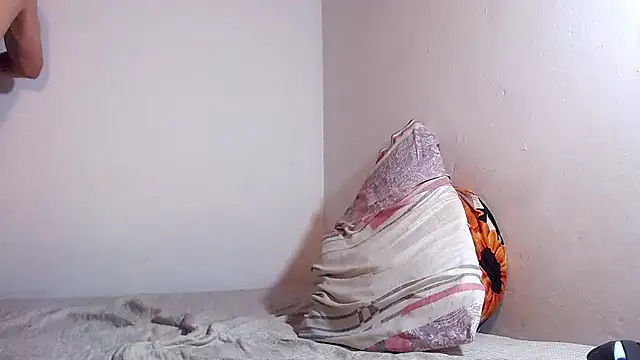 Snapshot of lax777_ chatting on April 2026 04:57:01 AM lax777 online show from April 2026 04:57:01 AM