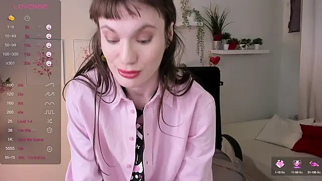 Fog Foggy Love online show from February 2025 12:19:01 AM