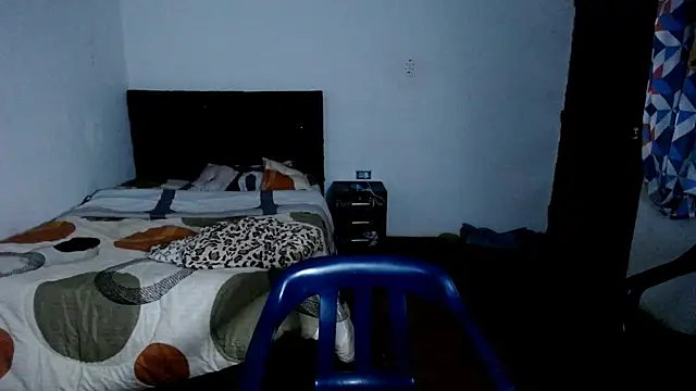 freddy romas online show from October 2025 02:04:02 AM