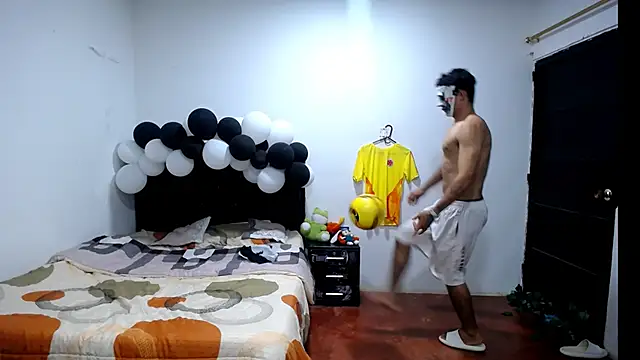 freddy romas online show from October 2025 03:52:01 AM