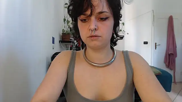 kinkyspirali online show from March 2026 02:00:01 PM