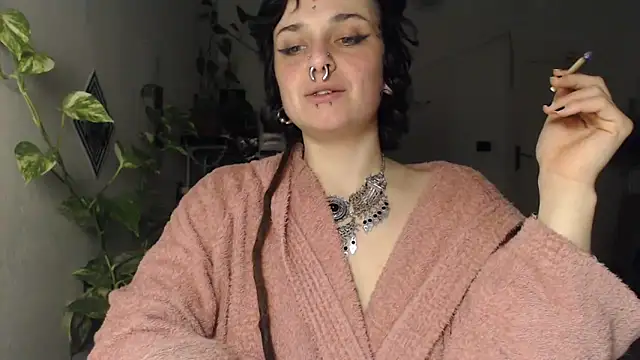 Snapshot of kinkyspirali chatting on February 2026 09:39:02 PM kinkyspirali online show from February 2026 09:39:02 PM