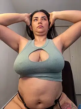 Snapshot of Lili-52 chatting on January 2025 04:13:02 PM Lili-52 online show from January 2025 04:13:02 PM