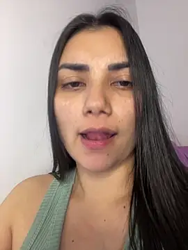 Snapshot of Lili-52 chatting on February 2025 04:16:01 PM Lili-52 online show from February 2025 04:16:01 PM
