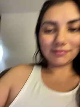 Snapshot of Lili-52 chatting on March 2025 07:28:01 PM Lili-52 online show from March 2025 07:28:01 PM
