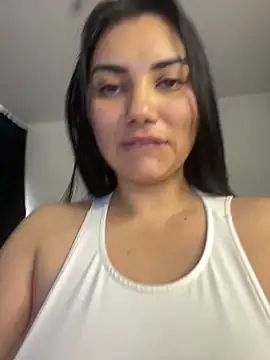 Snapshot of Lili-52 chatting on March 2025 12:24:02 PM Lili-52 online show from March 2025 12:24:02 PM