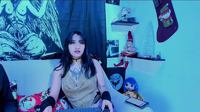 amaracooper  online show from December 2025 01:13:02 PM